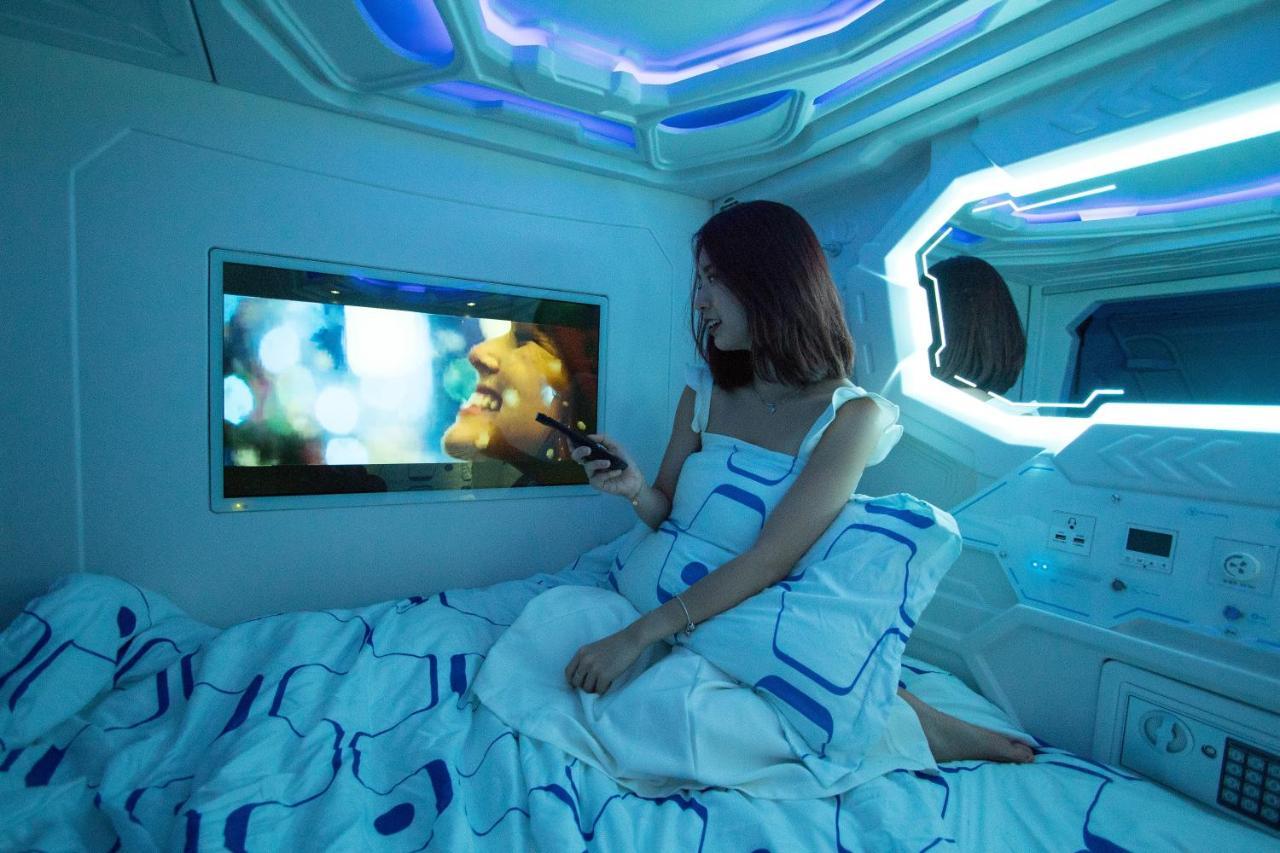 Jc Space Capsule Hotel Kuah Ngoại thất bức ảnh